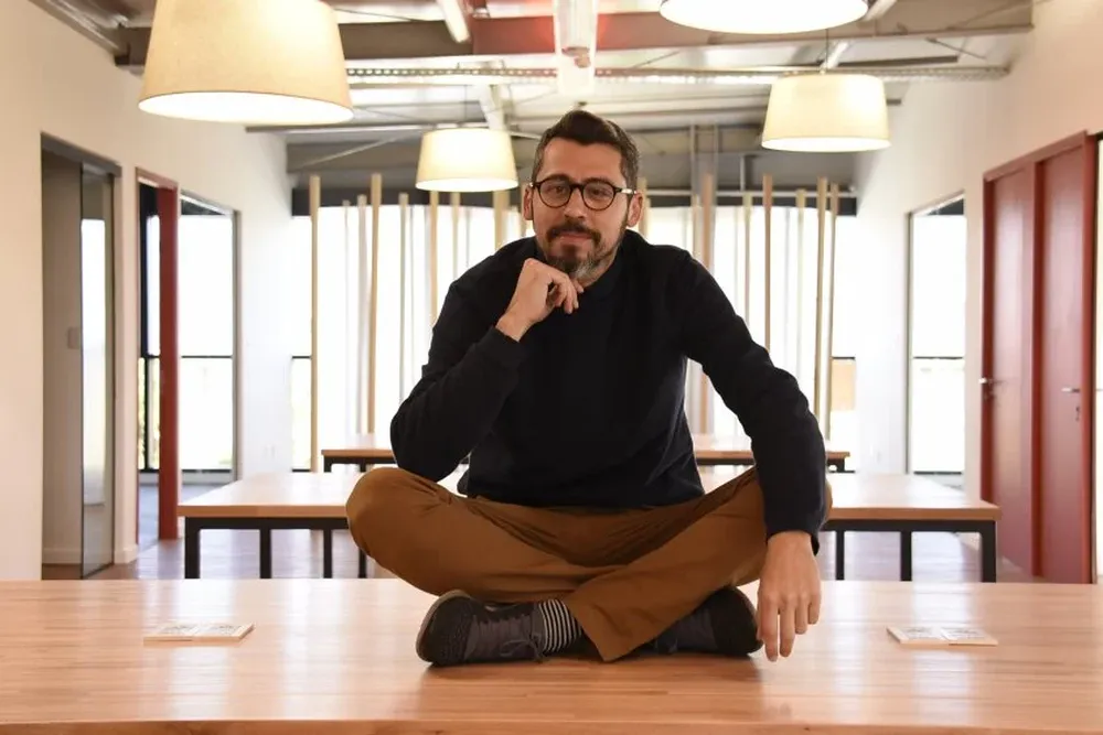 Martín Larre, CEO y socio de Sinergia Cowork y de Incubadora Sinergia