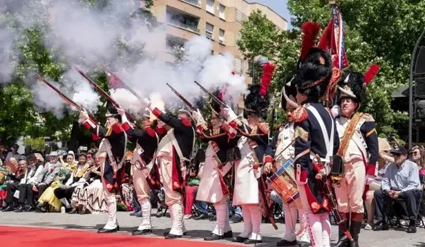 Desfile militar en los festejos de Madrid.