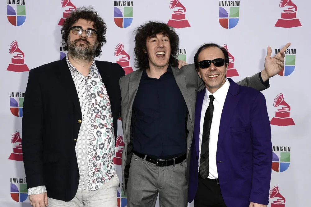 Tavella, Musso y Pintos festejan la obtención de los dos Grammy en Las Vegas