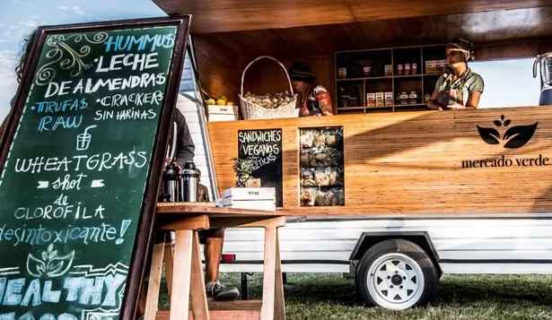 Restaurantes sobre ruedas, un empuje para lograr aval oficial