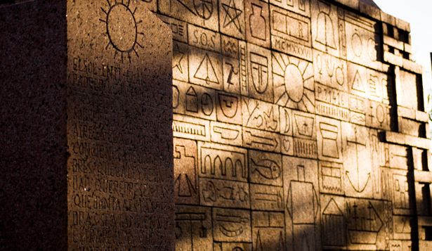 Un incendio, museos clase A y el poder de los coleccionistas: cómo Torres García se convirtió en el artista uruguayo más relevante y codiciado