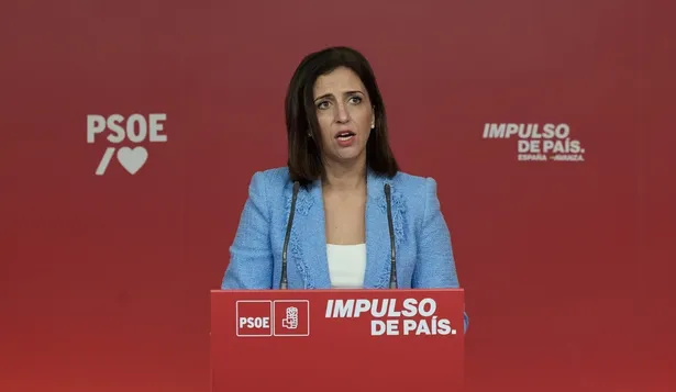 La portavoz del PSOE, Esther Peña.