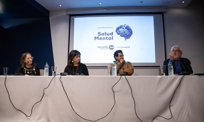 Blanca Rodríguez junto a especialistas del MPP
