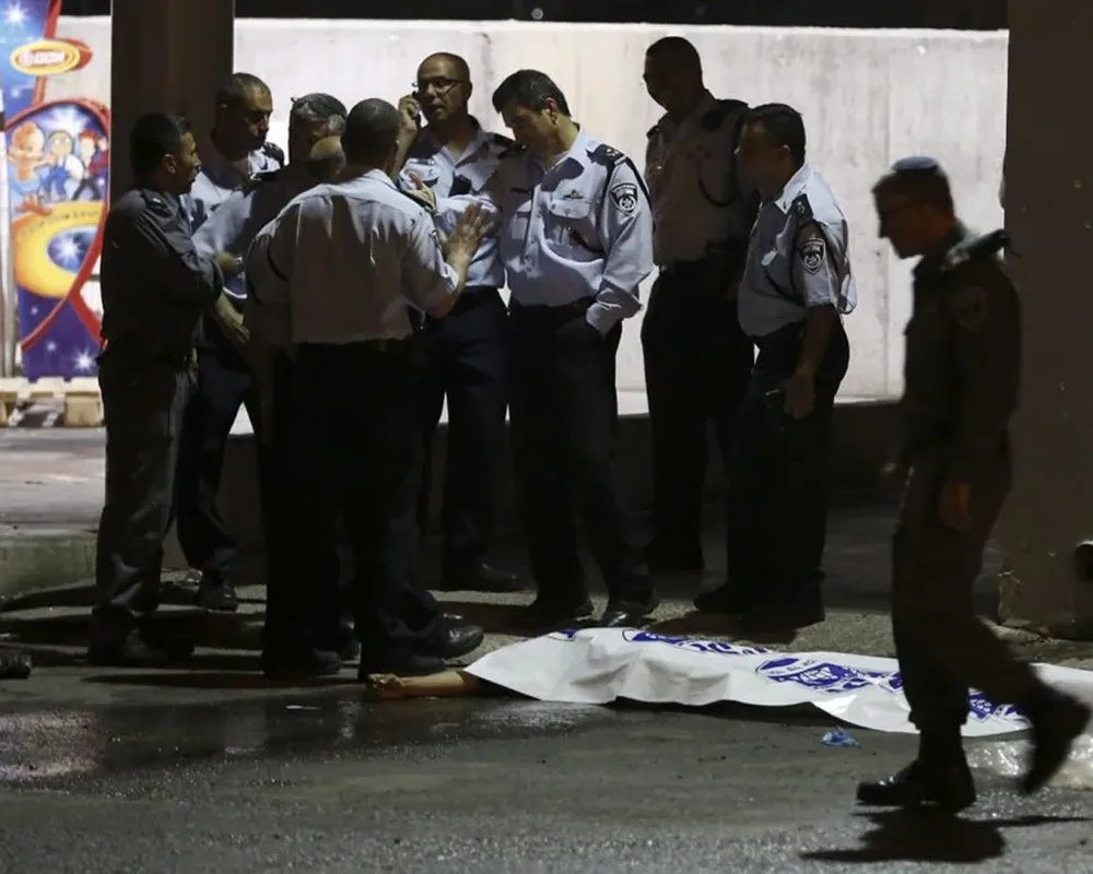 El atacante resultó muerto en el lugar