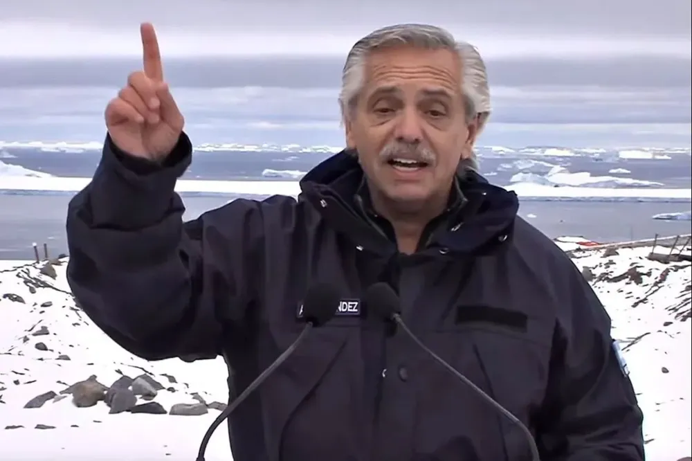 Alberto Fernández en la Antártida