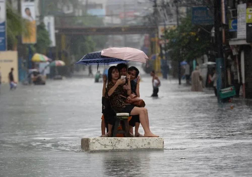 Un tormenta provocó una inundación en Manila, Filipinas