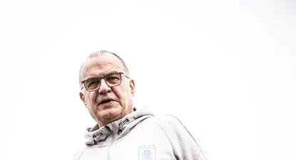 Marcelo Bielsa en el Complejo de la AUF