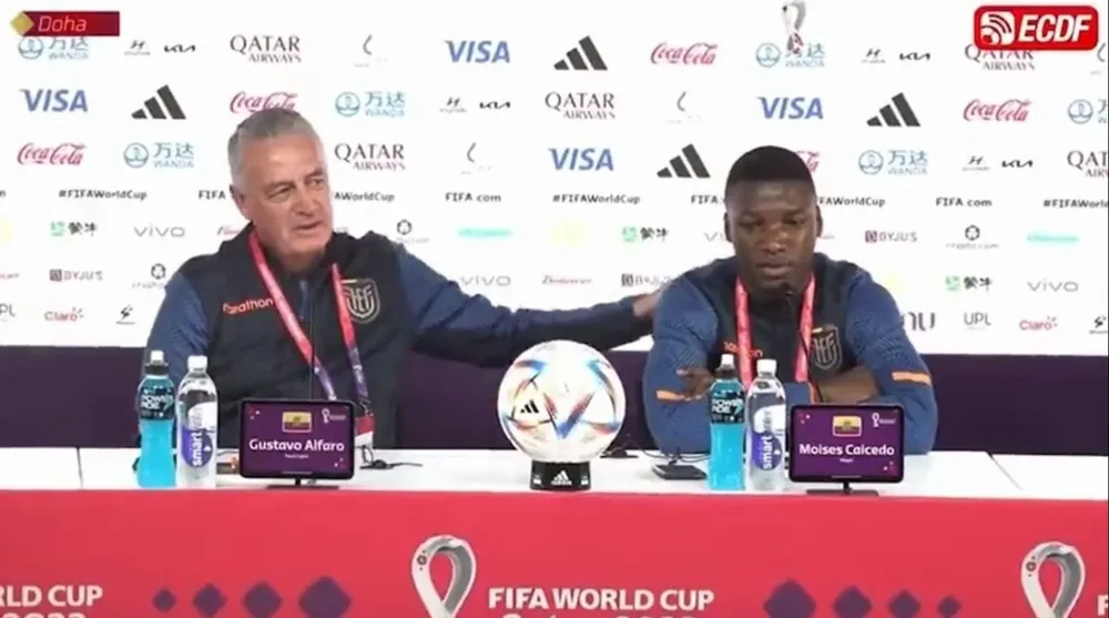 Alfaro y Caicedo en la conferencia