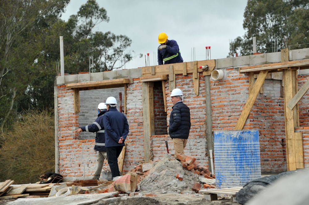 Mevir: obras en Cerro Colorado, Florida.
