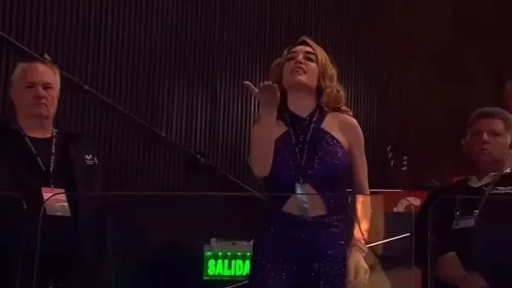 Fátima Florez en el cierre de campaña de Javier Milei