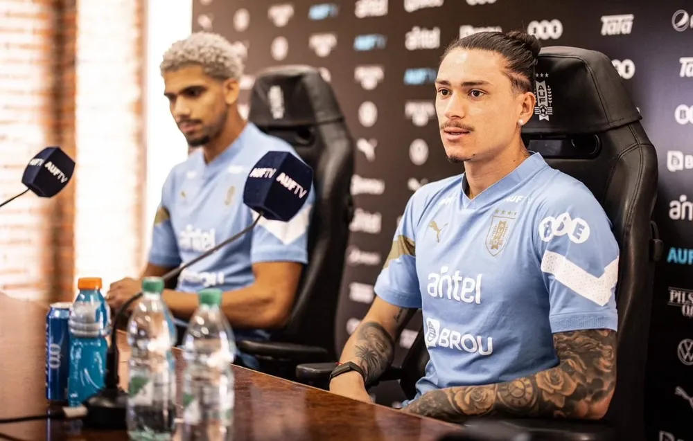 Darwin Núñez y Ronald Araujo