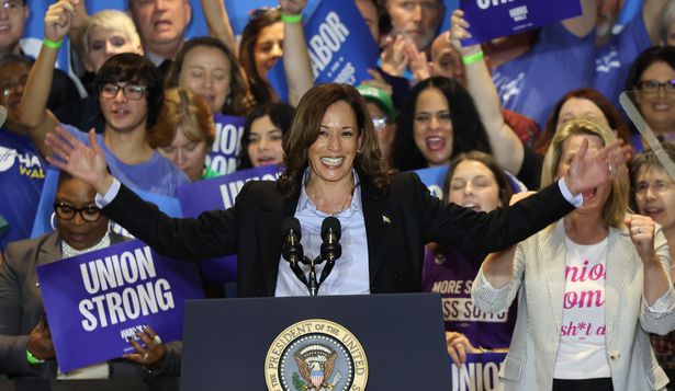 Kamala Harris en un encuentro con sindicatos en Pensilvania