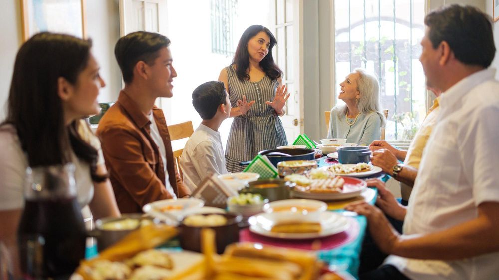 Las reuniones de fin de año pueden dar lugar a desacuerdos entre diferentes puntos de vista, modos de vida y costumbres.