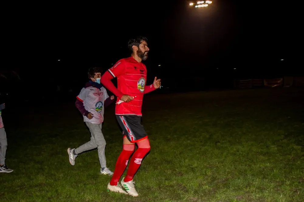 Abreu ingresando al Parque Artigas de Minas