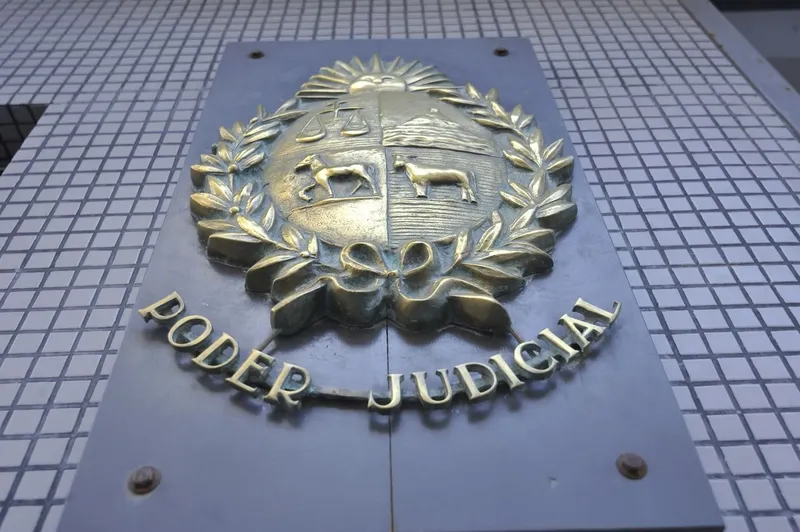 Juez de Operación Océano notificó a Fiscalía para que investigue a Tuana y exfiscal Viera por caso de mujer que dijo fue instigada a mentir