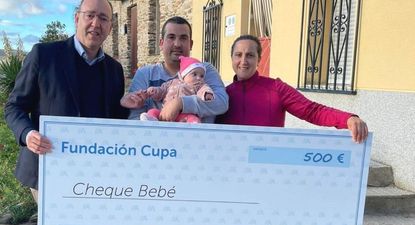 Oficial | España paga 500 euros por el Cheque bebé: empezó el plazo de inscripción, ¿cómo y dónde aplicar?