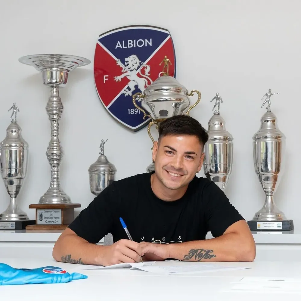 Jhonatan Lima en Albion