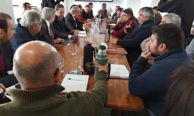 Los cambios en pautas elevaron firma de convenios tripartitos