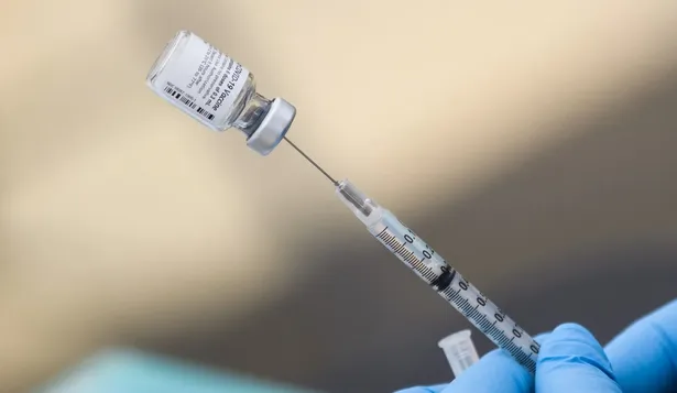 La semana próxima comenzará en Uruguay la vacunación con Pfizer para quienes recibieron dos dosis de Sinovac ante la aparición de la variante delta