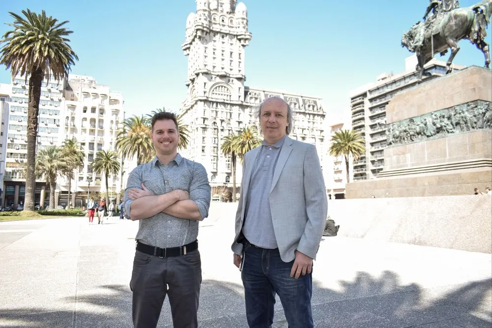 Los arquitectos Guillermo Loblowitz y Bruno Badano.