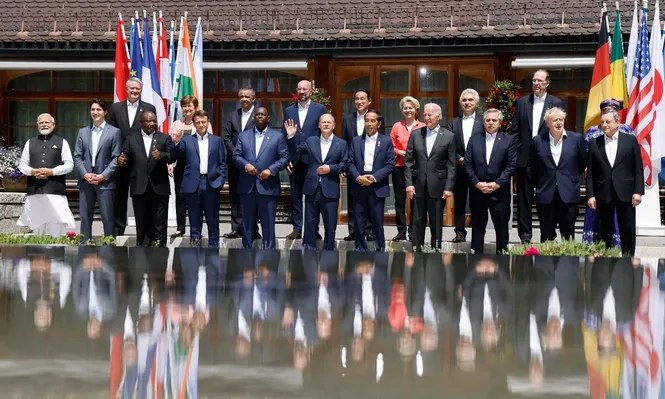 Ahora los miembros más preciados del nuevo Marco Económico del Indo-Pacífico (IPEF, por sus siglas en inglés) son India e Indonesia, los cuales fueron invitados a la reunión de líderes del G7 de esta semana en Alemania