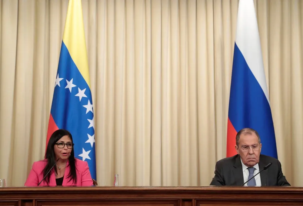 Vicepresidenta de Venezuela, Delcy Rodríguez, y el ministro de Exteriores ruso, Serguéi Lavrov