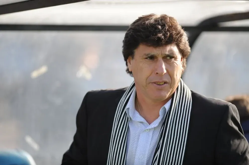 Juan Ramón Carrasco, volverá a dirigir a River Plate