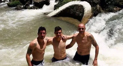 Pereira (izquierda) con Ignacio Panzariello y Alejandro Acosta en Guatemala