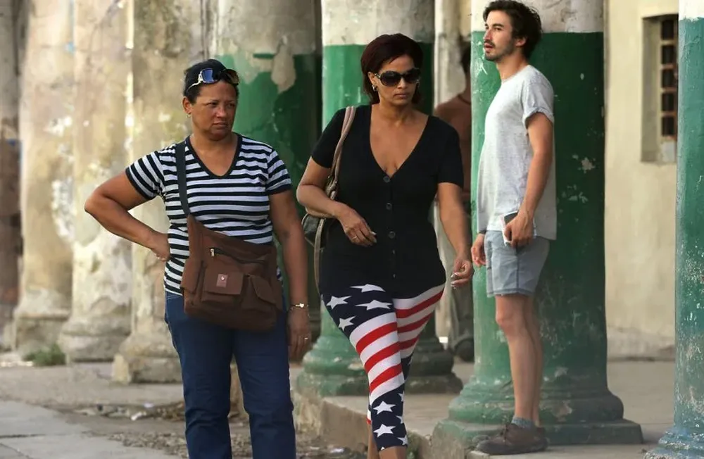 Estados Unidos presente en la moda en La Habana, pero poco más.