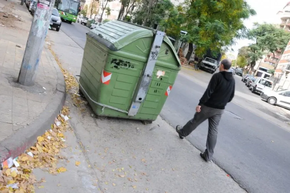 21 de Setiembre y Carlos Berg