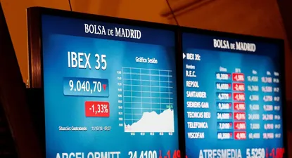 Bolsas europeas operan en rojo tras la fuerte caída de Wall  Street