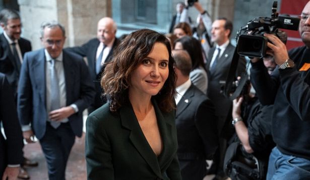 Ayuso exige la dimisión de Albares por desprestigiar a España tras disculpas a México