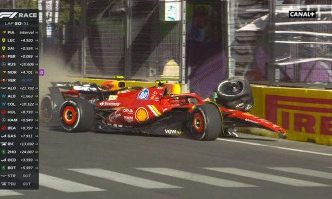 Durisimo choque de Carlos Sainz.