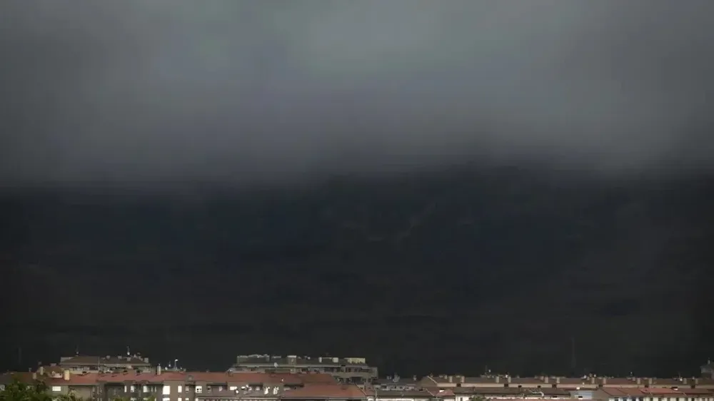 Lluvias y tormentas en Madrid este domingo.