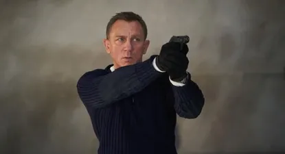 Daniel Craig como James Bond en Sin tiempo para morir, su última película