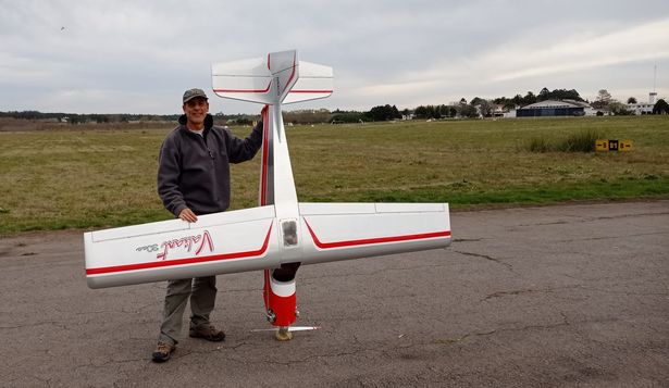Los aviones que vuelan en Uruguay pero que nadie ve