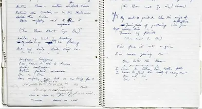 Letra de la canción The Show Must Go On