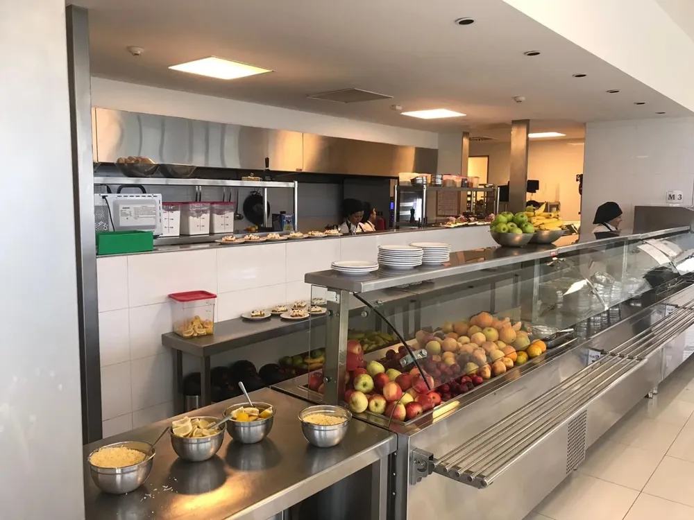 Comedor de la farmacéutica Mega Pharma