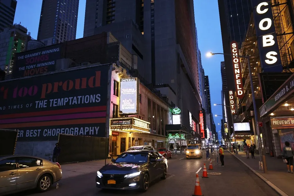 Nueva York exigirá la vacunación a sus trabajadores públicos