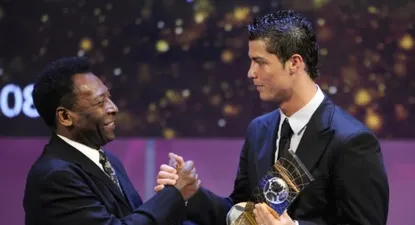 Pelé saluda a Cristiano Ronaldo