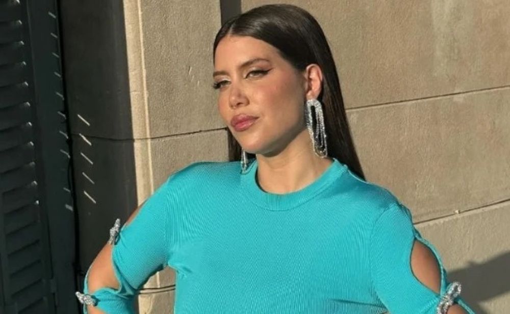 La empresaria armó las valijas y se fue con parte de su familia