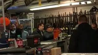 Quiero proteger a mi familia: frenesí por la compra de armas en EEUU