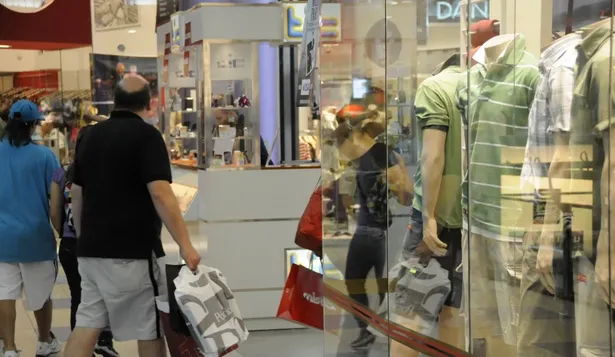 Mayoría de los consumidores no está al tanto de las principales variables económicas