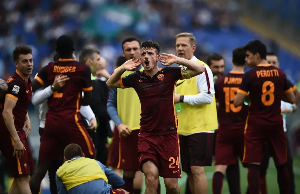 Roma festejó un triunfazo ante Lazio, el eterno rival