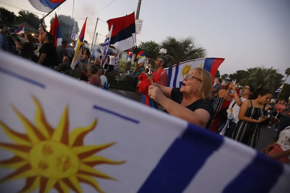 Archivo, actos del Frente Amplio en 2019