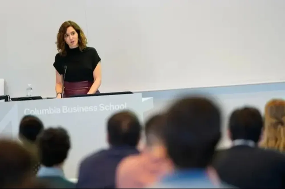 Isabel Díaz Ayuso en la Universidad de Columbia.