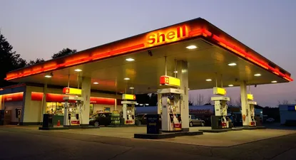 La firma anlgo-holandesa puso fin a un acuerdo con la firma rusa Gazprom.