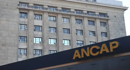 Ancap bajó venta de nafta un 28% y el consumo de gasoil subió