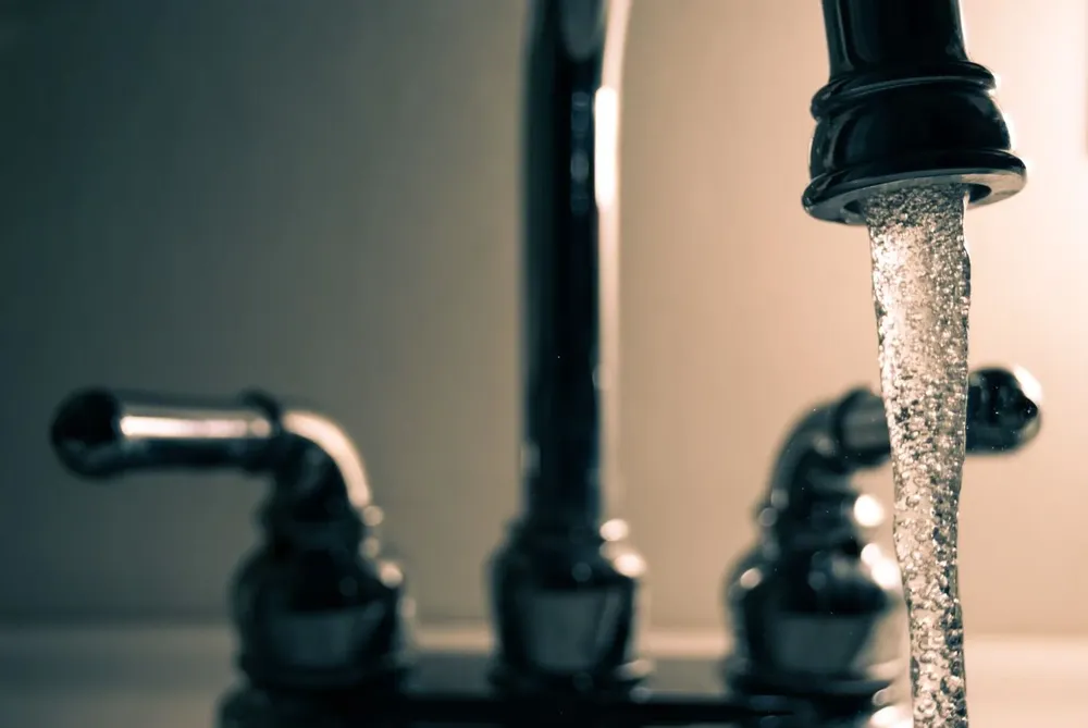 Una de las recomendaciones de los expertos fue utilizar filtros de agua.