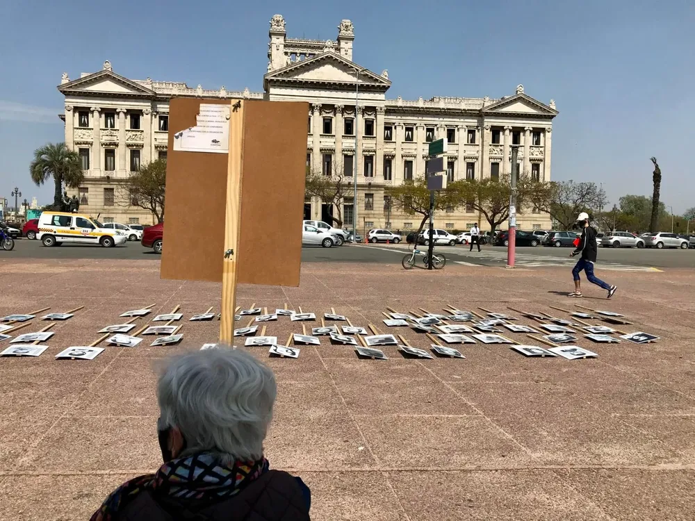 Parlamento publicó las actas del 26 y 27 de junio de 1973